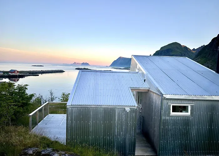Semesterbostad Oceanview Mini-house - Stunning Views Moskenes